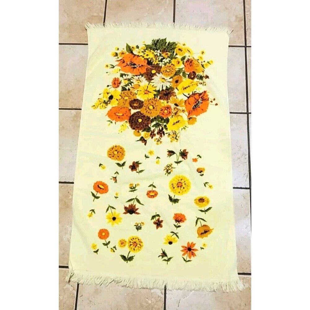 Vtg Belk State Pride Retro Floral Bath Towels Set 41x23 In. Yellow Orange Brown
